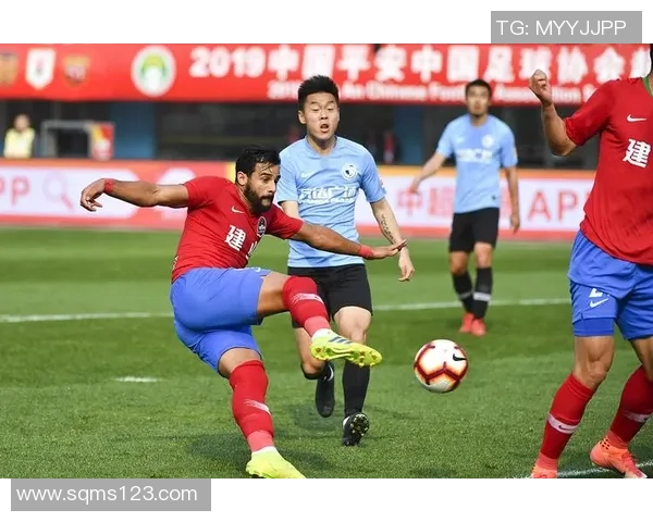 9月3日河南建业对阵大连人精彩直播全程回顾与赛后分析